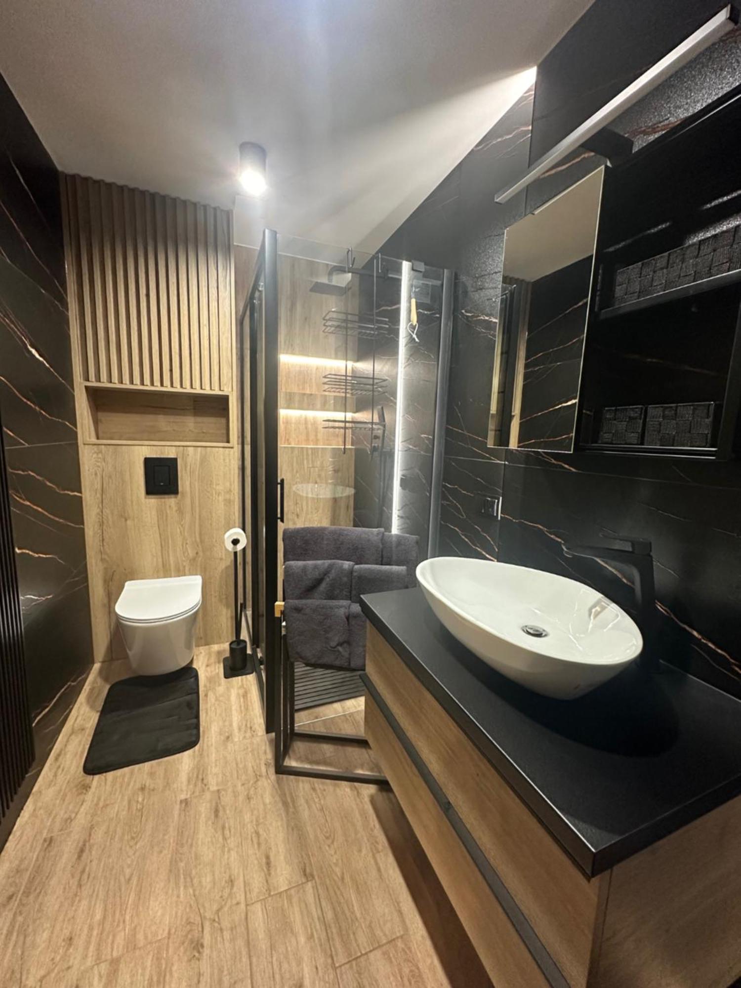 Plazowa Gray Apartament Щирк Екстериор снимка