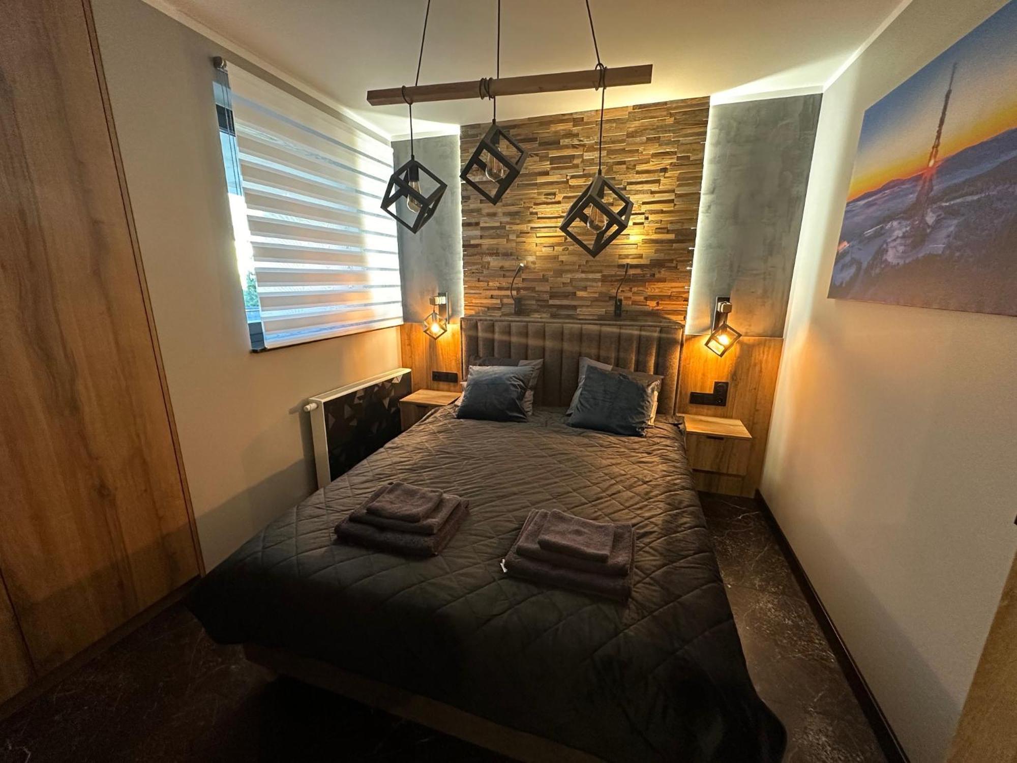 Plazowa Gray Apartament Щирк Екстериор снимка